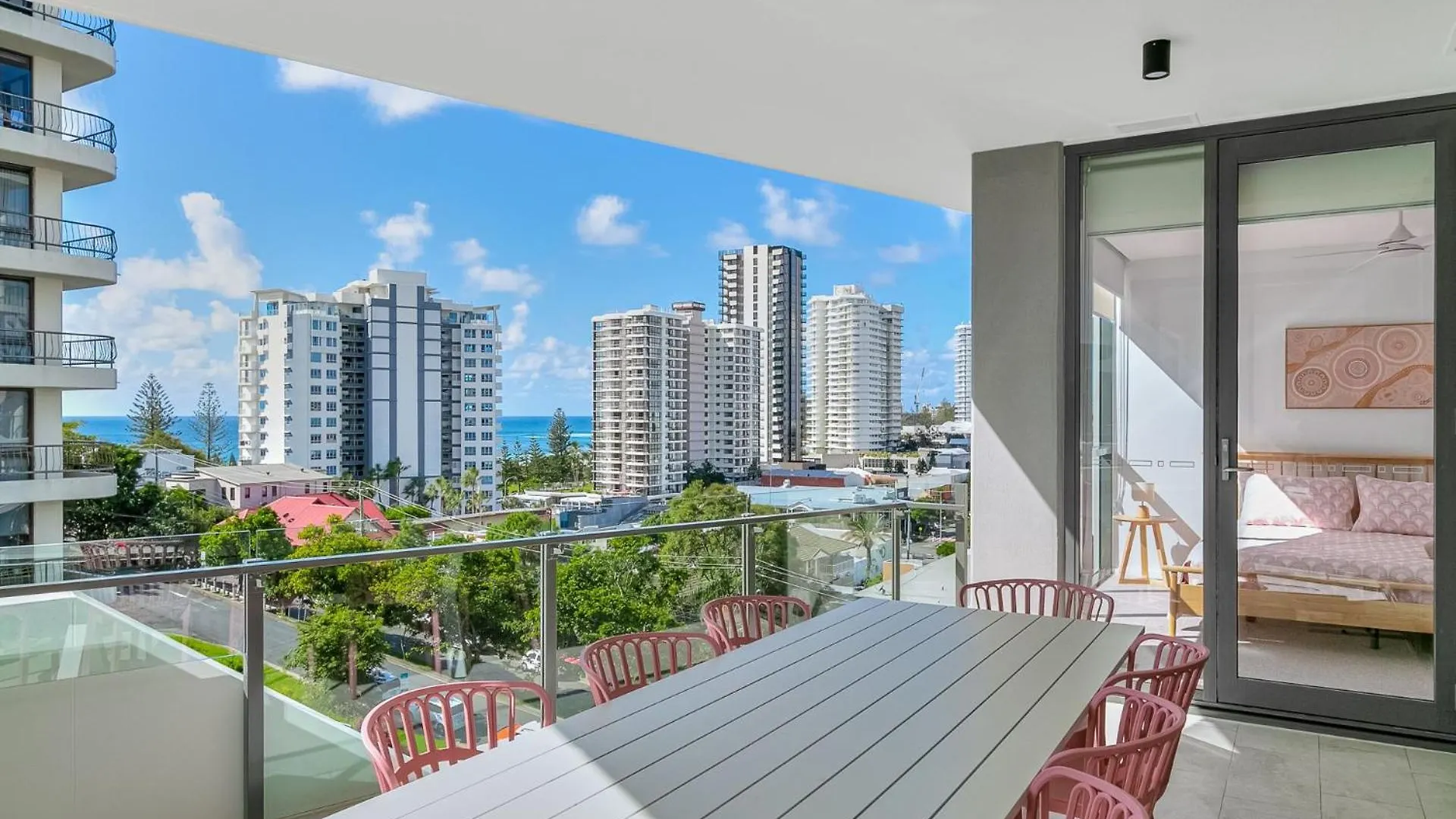 Sol Apartments Unit 604 Gold Coast